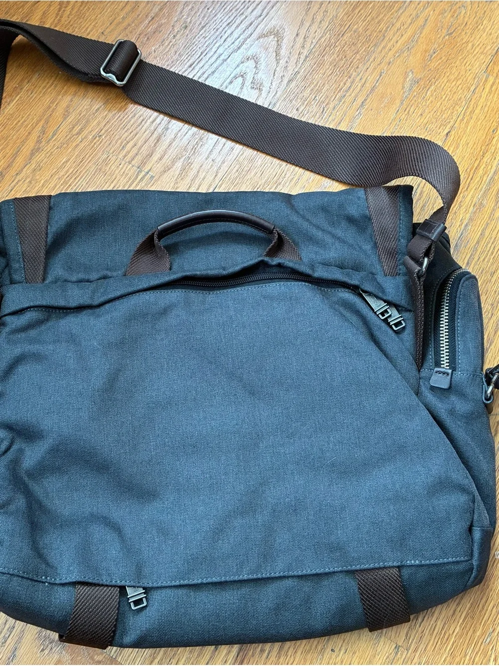 NWOT Tumi Alpha Bravo Grey and Brown Messenger Bag
